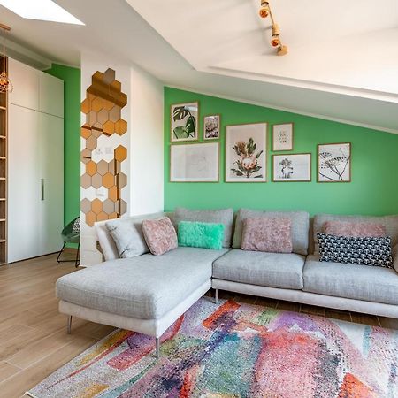Cozy Studio W/Parking 5 Min Walk From The Bus Stop Милано Екстериор снимка